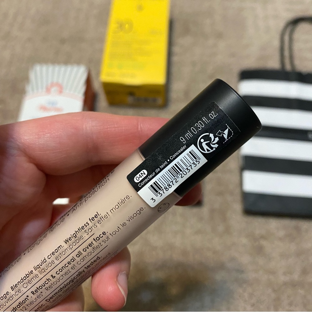 New ~ {Sephora} Beauty Bundle | Lipsticks, SPF, Face Mask, Concealer - Picture 14 of 15